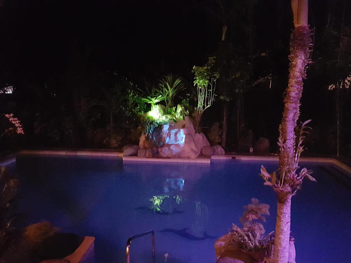 Palmhill Villa *